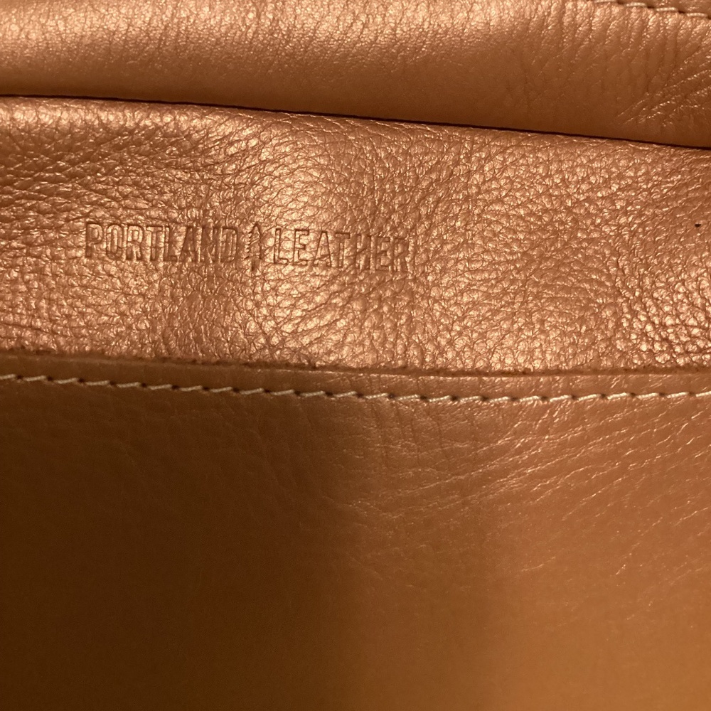 PORTLAND LEATHER CAMERA BAG - Picture 6 of 9